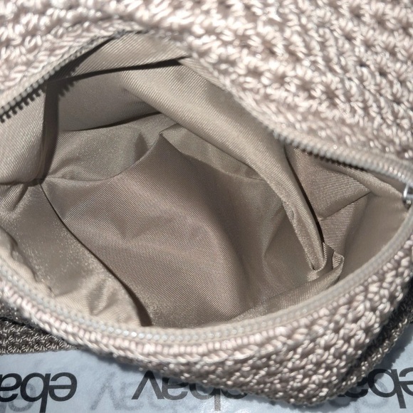 The Sak Beige Crochet Shoulder Bag Tan Knit Purse Zip Top Lined - Picture 3 of 6